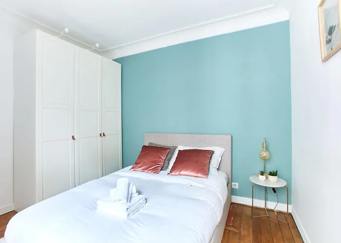 Montmartre & Rue Durantin - 1Br - Cityapartmentstay